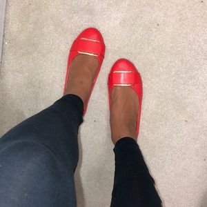 Super stylish orange/red flats NWOT
